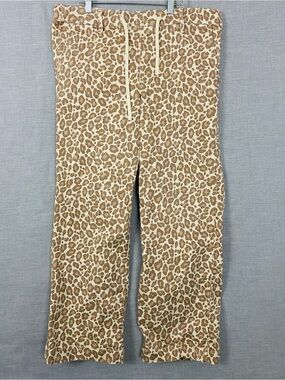 Torrid Pants Leopard Print Beige Size 1R Elastic Waist Denim Feel
